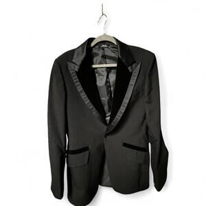 S After Six 
goth core women’s vintage black tuxedo jacket with velvet trim
